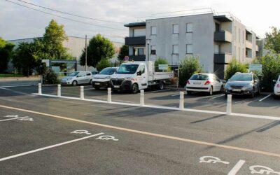 Nouveau parking enrobé pour la pharmacie Lacheze Chemin Long